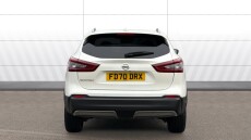 Nissan Qashqai 1.3 DiG-T N-Connecta 5dr [Glass Roof Pack] Petrol Hatchback